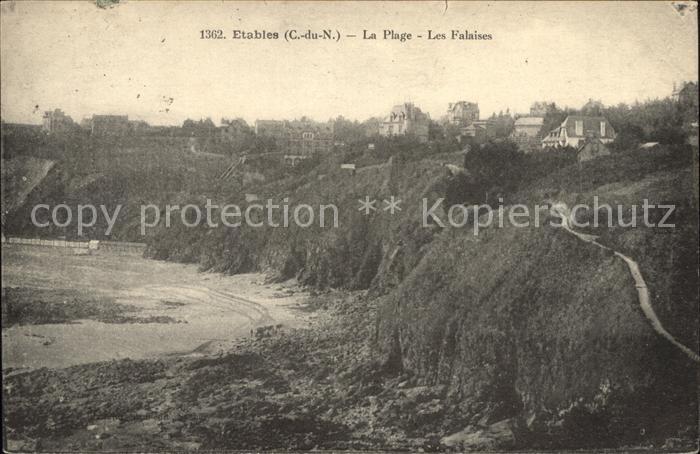 Etables-sur-Mer Cotes-d Armor Plage et les Falaises