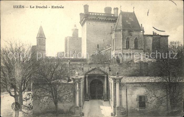 Uzes Entre du Duche Chateau