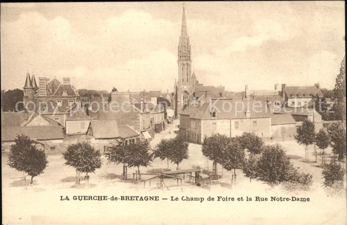 La Guerche-de-Bretagne Champ de Foire Rue Notre Dame Eglise