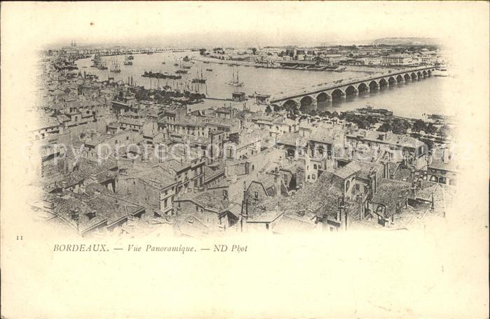Bordeaux Vue panoramique Pont