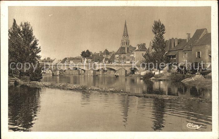 Argenton-sur-Creuse Vieux Pont Eglise