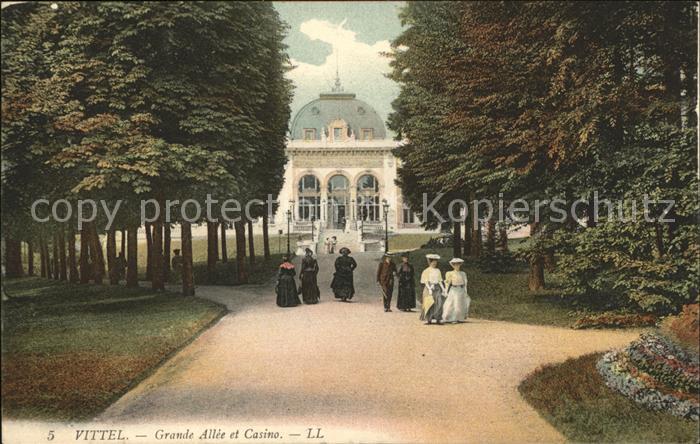 Vittel Grande Allee et Casino