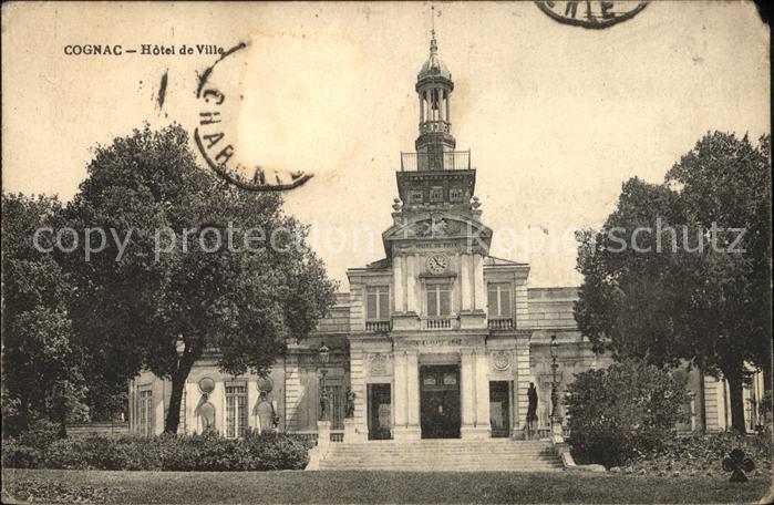 Cognac Charente Hotel de Ville Stempel auf AK