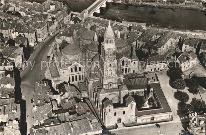 Perigueux Cathedrale Saint Front vue aerienne