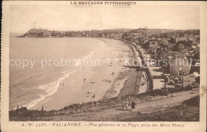Val-Andre Vue generale de la Plage prise des Murs