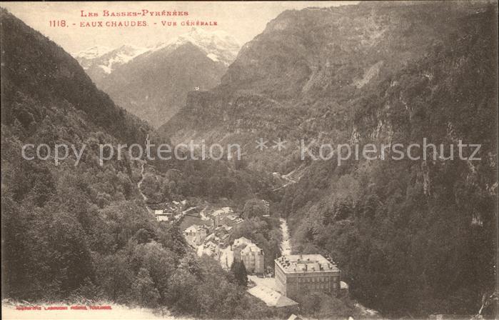 Les Eaux-Chaudes Vue generale Basses Pyrenees