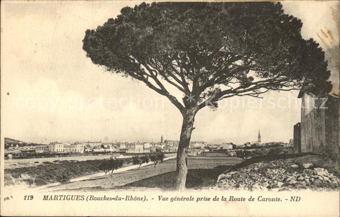 Martigues Vue generale prise de la Route de Caronte