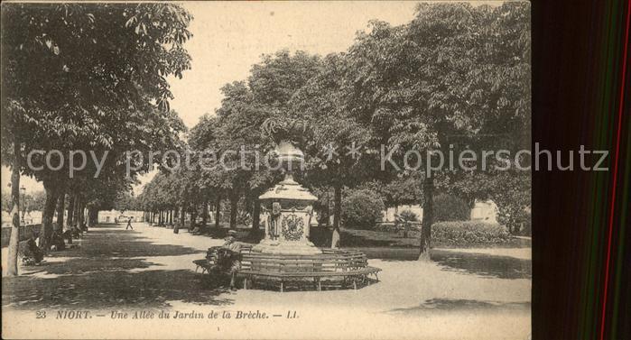 Niort 79 Allee du Jardin de la Breche Monument
