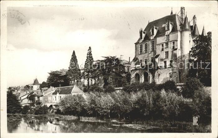 Chateauroux Indre Vue sur l'Indre Chateau Raoul et la Pre