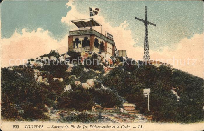 Lourdes Hautes Pyrenees Sommet du Pic du Jer Observatoire et la