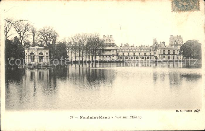 Fontainebleau Seine et Marne Vue sur l'Etang Chateau Pavillon
