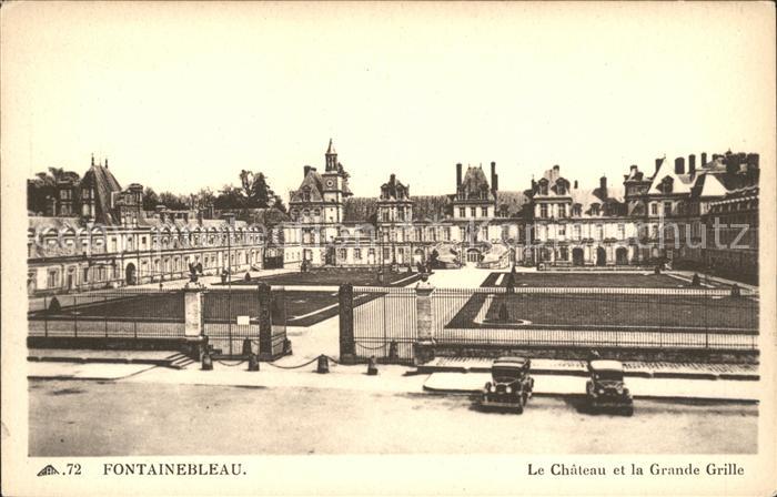 Fontainebleau Seine et Marne Chateau et la Grande Grille