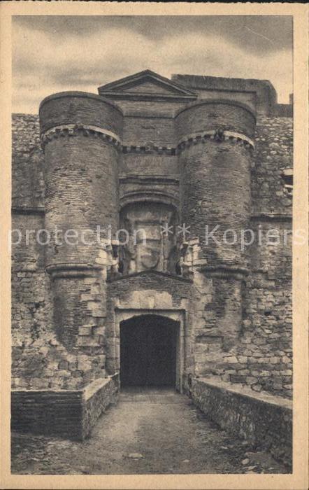 Salses-le-Chateau Le Fort Entree