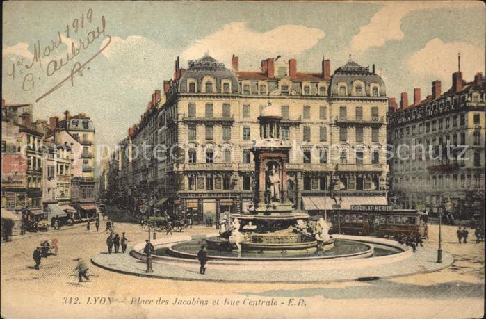 Lyon France Place des Jacobins Fontaine Rue Central