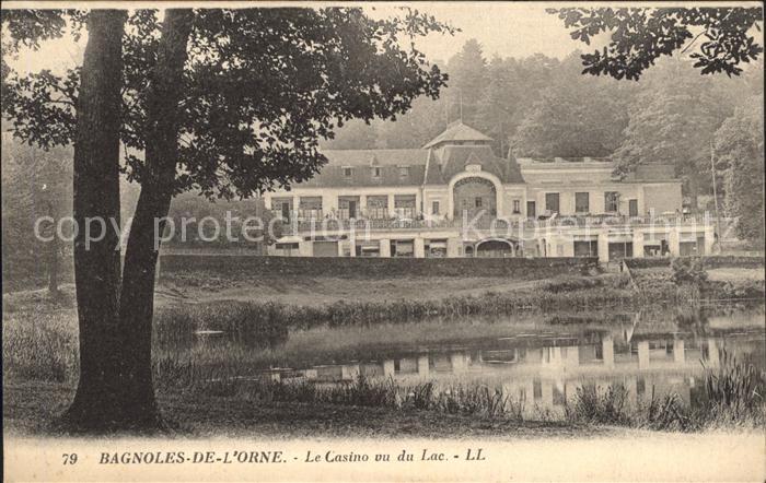 Bagnoles-de-l Orne Casino vu du Lac