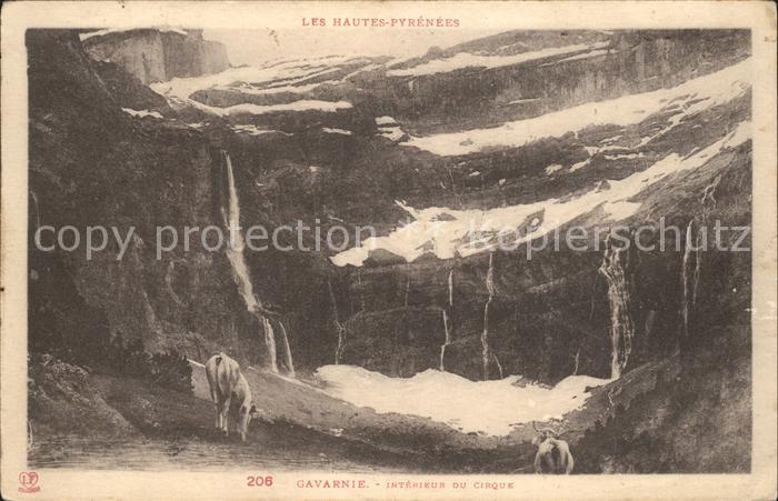 Gavarnie Hautes-Pyrenees Interieur du Cirque