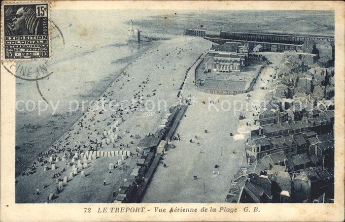 Le Treport Vue aerienne de la Plage Stempel auf AK