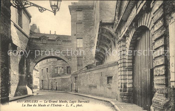 Angers Grand Musee Logis Barrault Entree du Mu