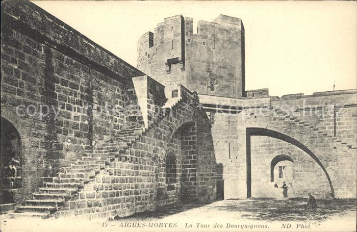 Aigues-Mortes Gard Tour des Bourguignons