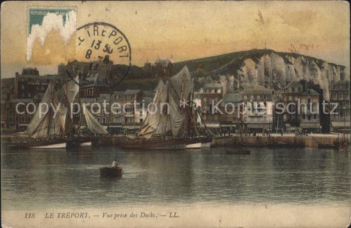 Le Treport Vue prise des Docks Bateau