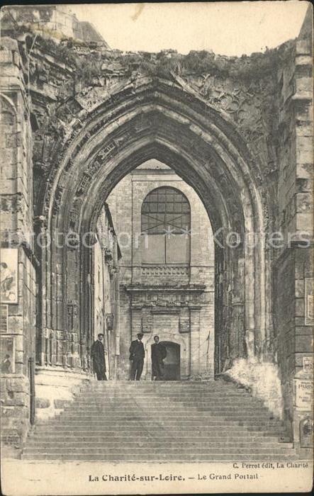 La Charite-sur-Loire Grand Portail