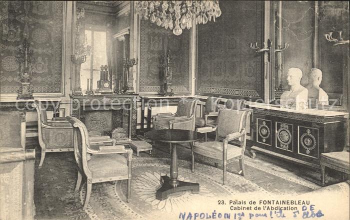 Fontainebleau Seine et Marne Palais Cabinet de l'Abdication Büste