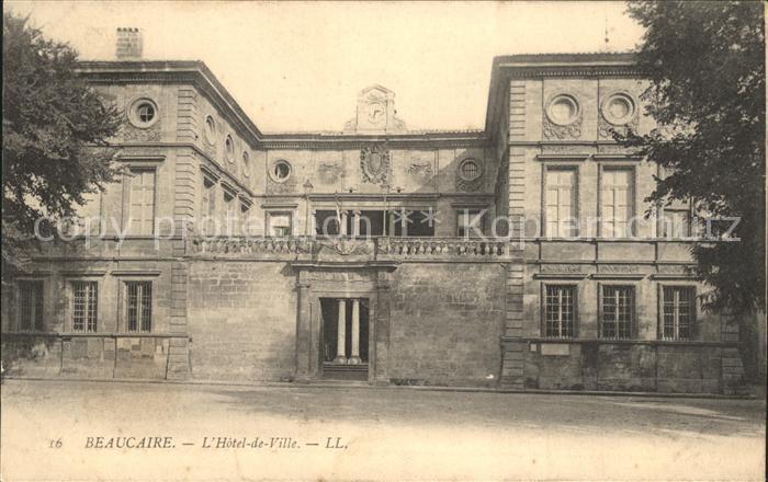 Beaucaire Gard Hotel de Ville