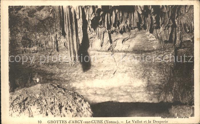 Hoehlen Caves Grottes Arcy sur Cure Vallot et la Draperie