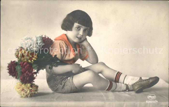 Foto Amag Nr. 63510/4 Kind Blumen
