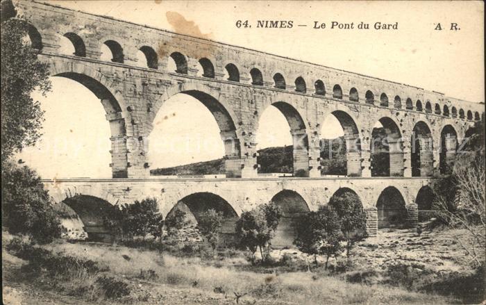 Bruecken Bauwerke Nimes Pont du Gard