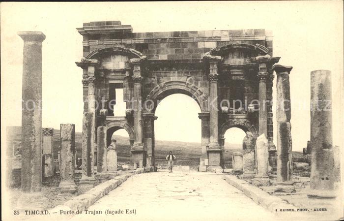 Timgad Ruines Romaines Porte de Trajan Ruinen Antike Staette