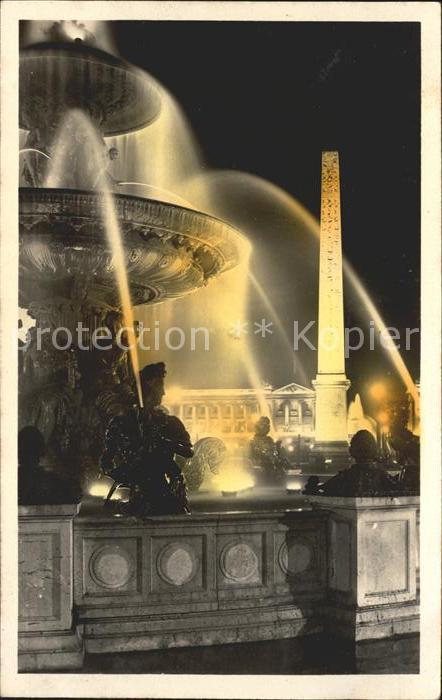 Paris Place de la Concorde illuminee Obelisqu