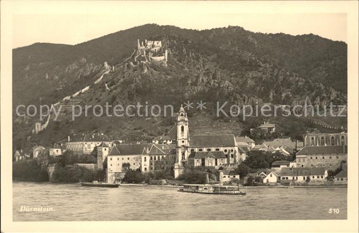 Duernstein Wachau Ortsansicht mit Burg Duernstein