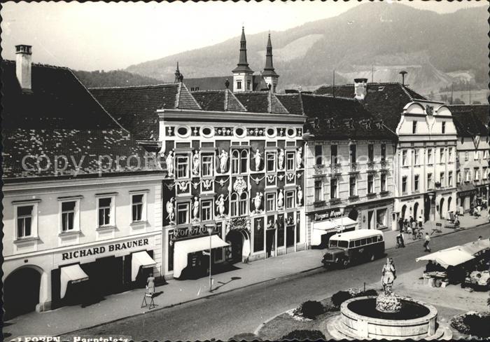 Leoben Strassenpartie Brunnen