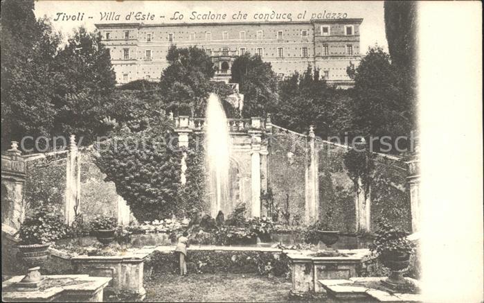 Tivoli Villa d Este Scalone che conduce al palazzo