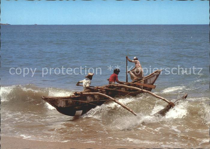 Sri Lanka Fisherman Fischer bei der Ausfahrt