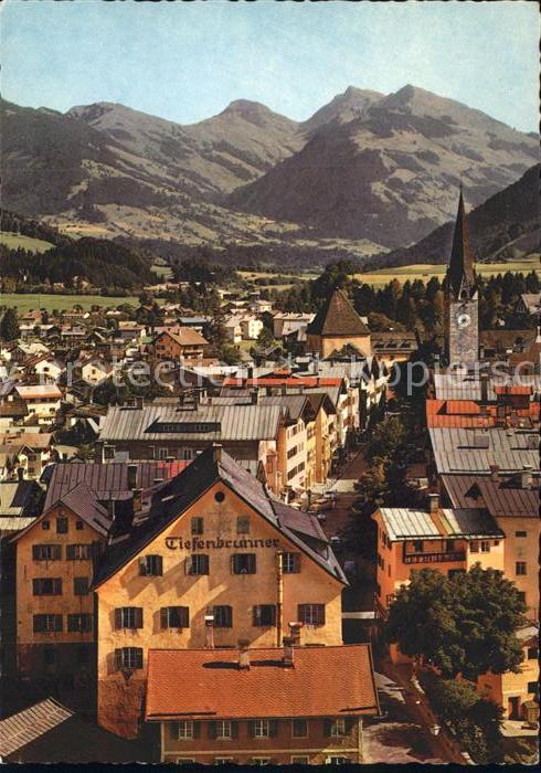 Kitzbuehel Tirol Blick von Pfarrkirche gegen Sueden Alpenpanorama