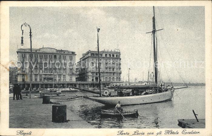 Napoli Neapel Santa Lucia con gli Hotels Excelsior