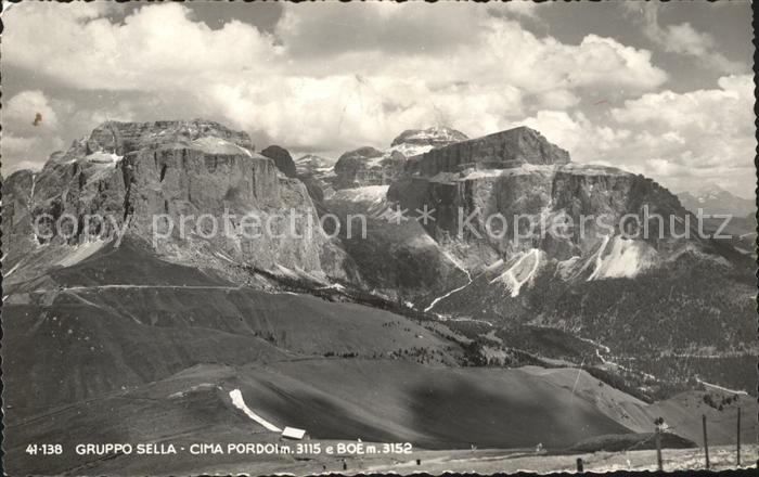 Bozen Suedtirol Gruppo sella - cima Pordoi e boe`