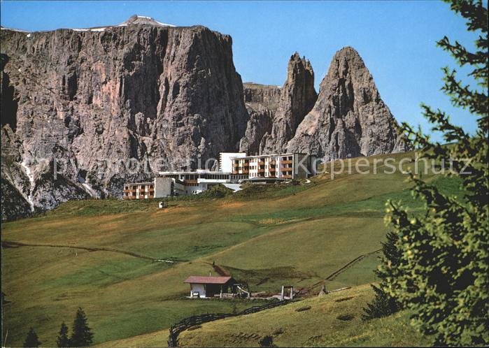 Dolomiten Seiser Alm Eurotel mit Schlern Euringer Santerspitze