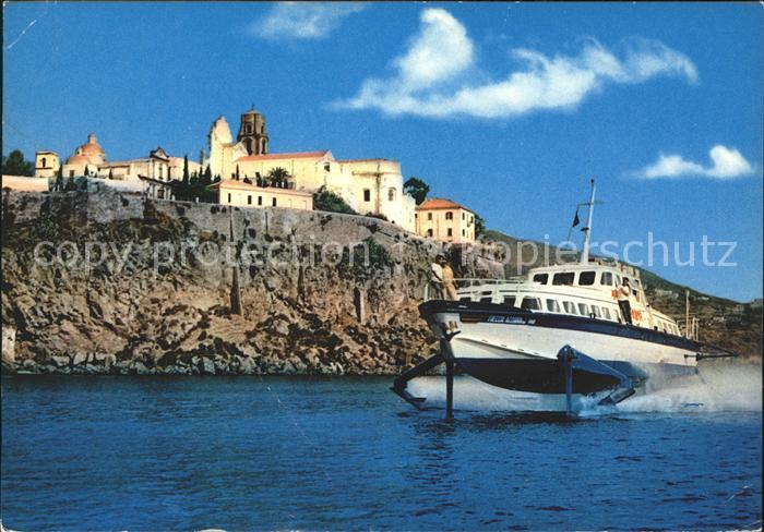 Lipari Isole Eolie Castello-la Cattedrale L Aliscafo in arrivo