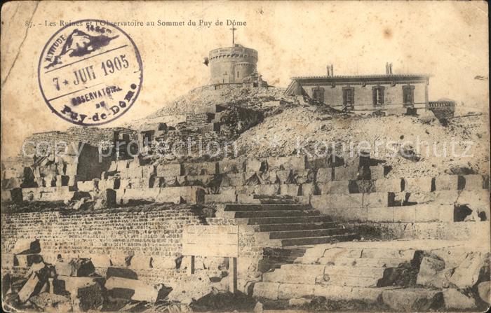 Puy-de-Dome Ruines et Observatoire au Sommet Stempe