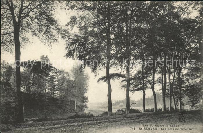 Saint-Servan Ille-et-Vilaine Bords de la Rance Les bois de Troctin