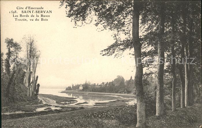 Saint-Servan Ille-et-Vilaine Bords de la Rance Troctin vu du Bois