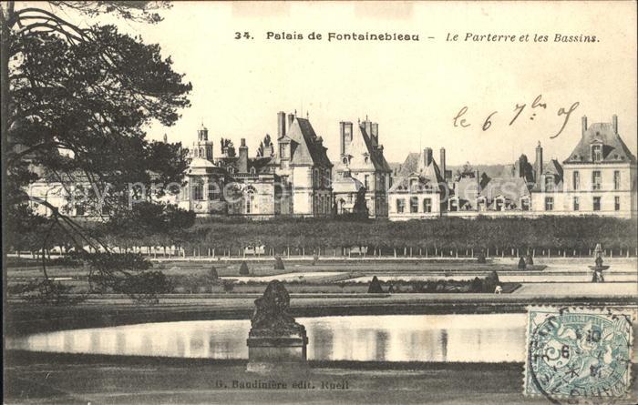 Fontainebleau Seine et Marne Palais Le Parterre et les Bassins Stempel auf AK
