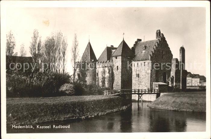 Medemblik Kasteel Radboud Burg