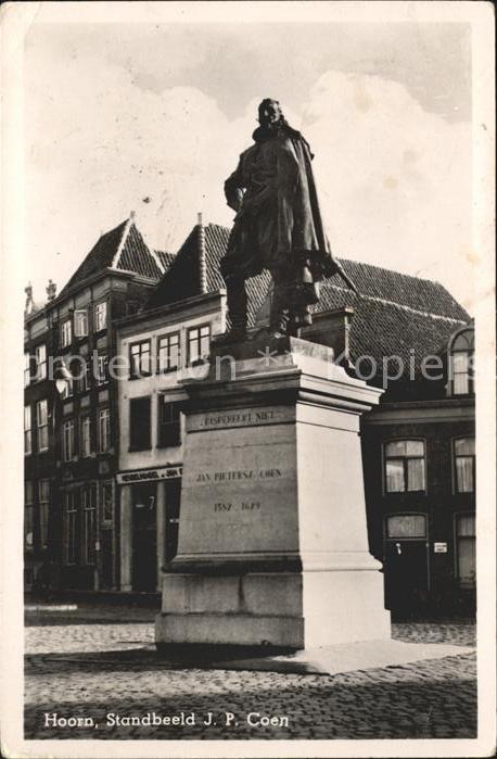 Hoorn Standbeeld JP Coen Statue Denkmal
