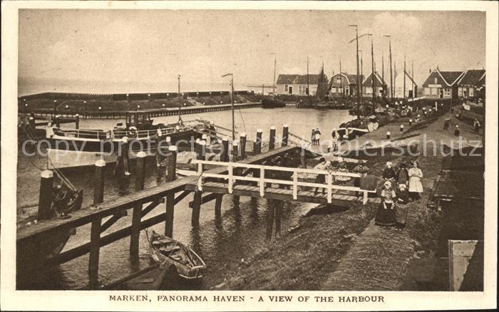 Marken Panorama Haven Boot View of Harbour