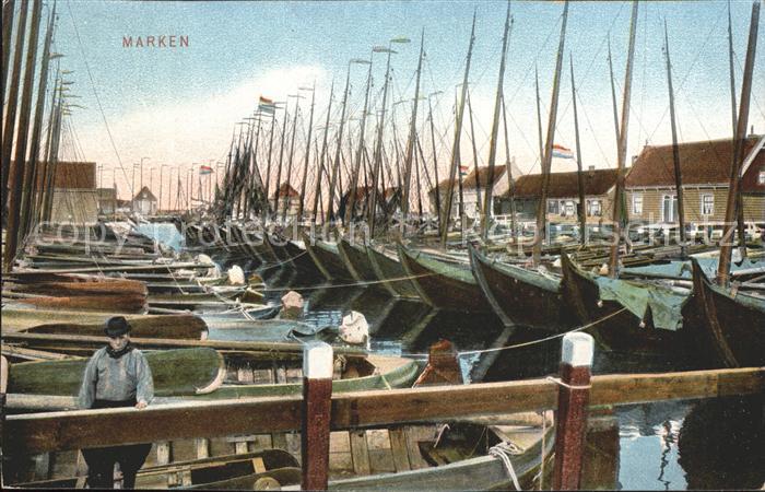 Marken Hafen Fischerboote