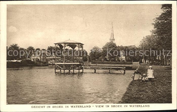 Broek Waterland Partie am Wasser Pavillon Kirchturm
